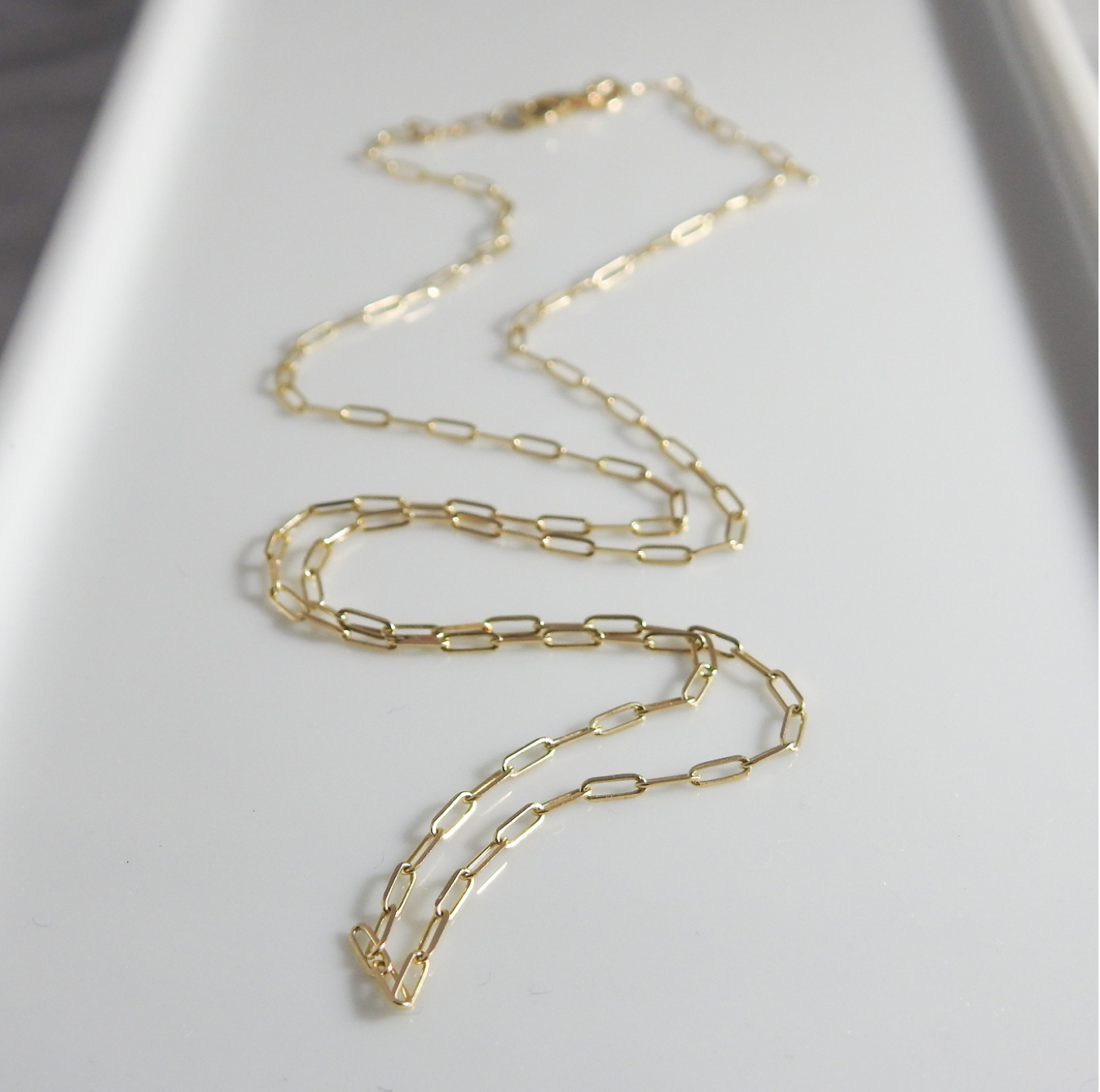 Micro Paperclip Chain in 14K Gold